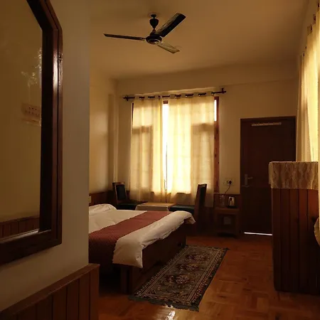 Tsukimi Homestay, Naggar, Manali Nagar  Exterior photo