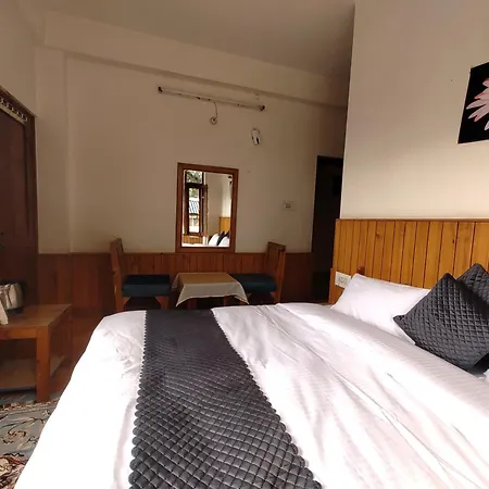 Tsukimi Homestay, Naggar, Manali Nagar  Exterior photo