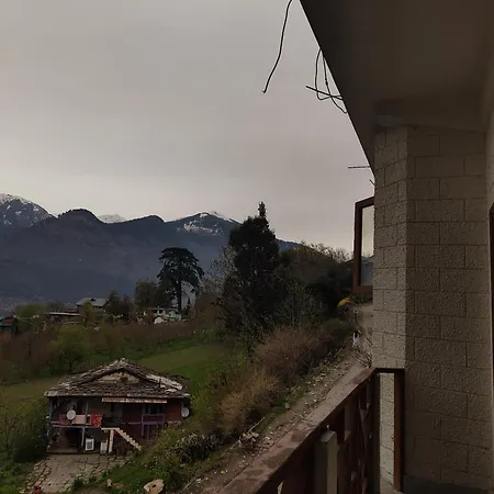 Tsukimi Homestay, Naggar, Manali Nagar  Exterior photo