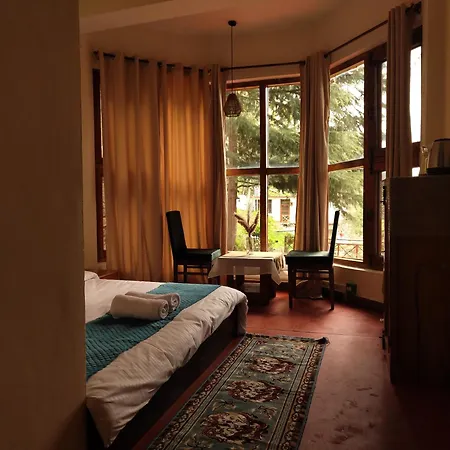 Tsukimi Homestay, Naggar, Manali Nagar  Exterior photo